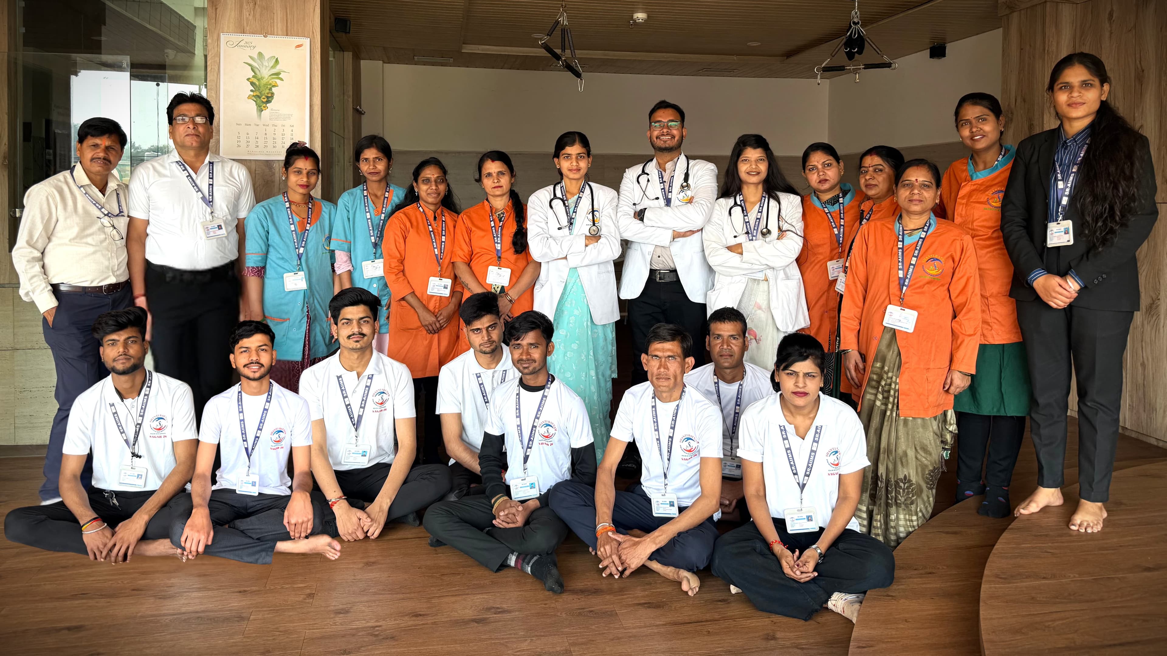 Shanti-Ratnam full team group photo